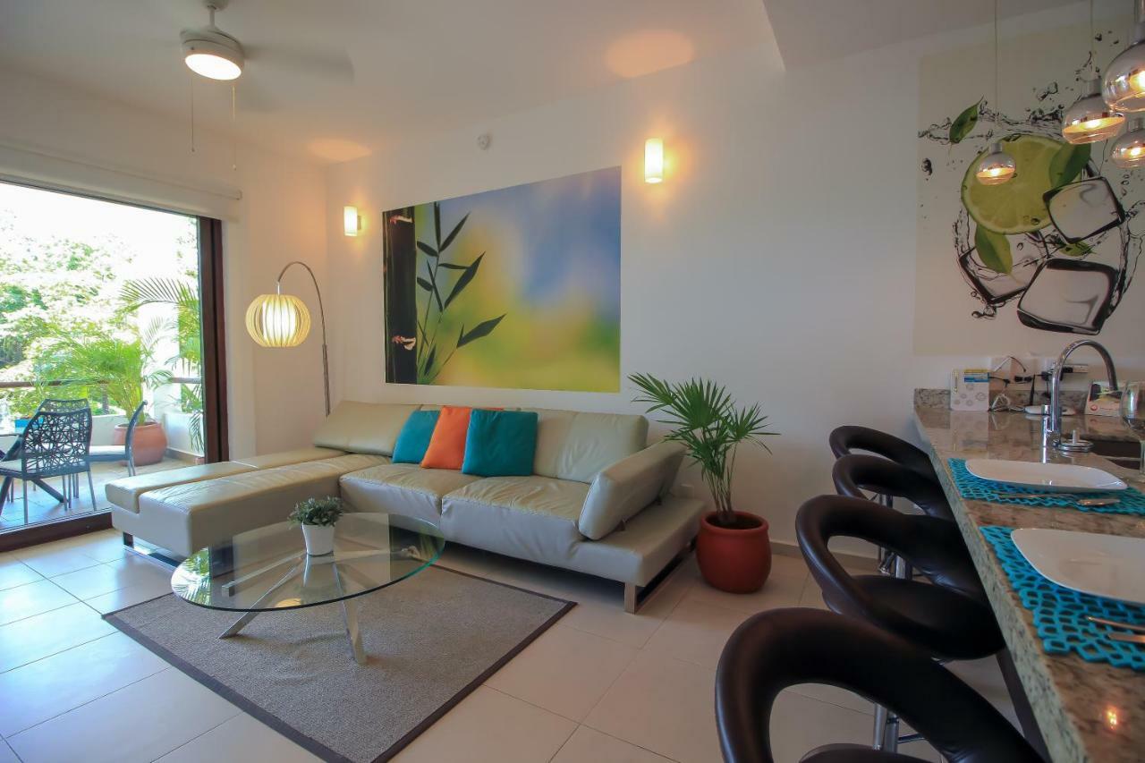 أكومال Apartments In Gated Residential Within Bahia Principe Grounds المظهر الخارجي الصورة